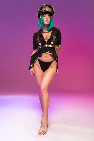 Elegant Women's Blazers: Professional Look with Style & Comfort - FEYA