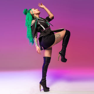 Women's Elegance Unveiled: The Ultimate Tailored Suit for Every Occasion - FEYA